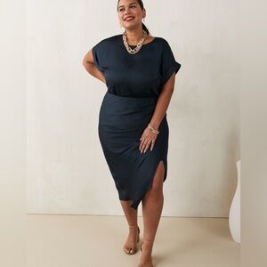 Pennington’s Satin Wrap Midi Skirt Navy Blue Size 22